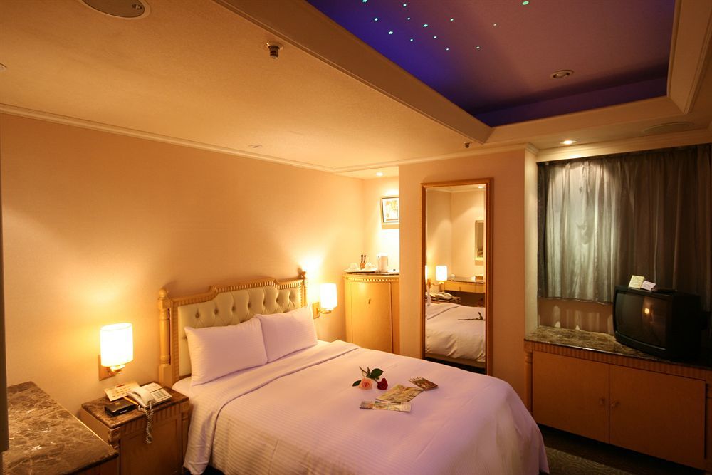 新仕飯店-New City Hotel Тайпей Екстериор снимка